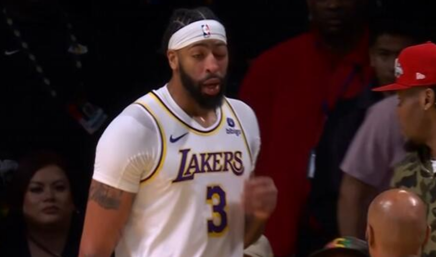 一号娱乐-浓眉哥意外战胜切尔西，比赛局势复杂引爆全场！