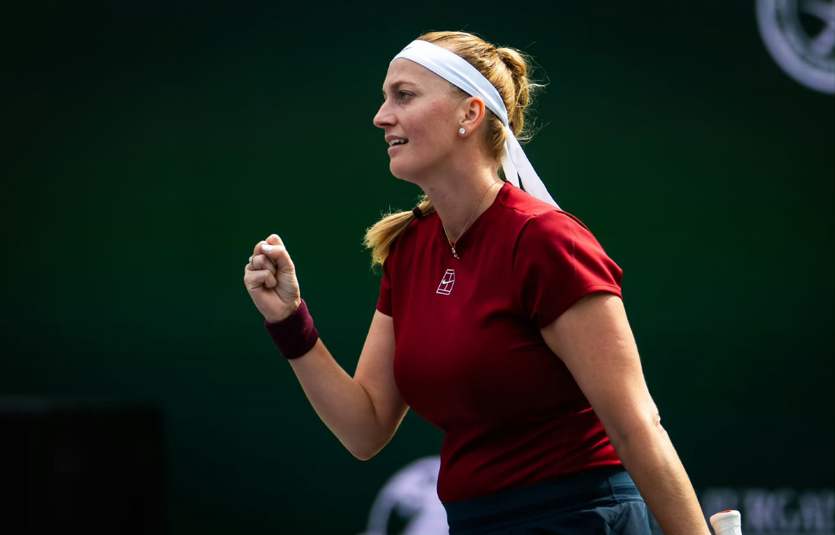 壹号- 科维托娃意外战胜MAD，表现优异引爆全场！赛场气氛高涨