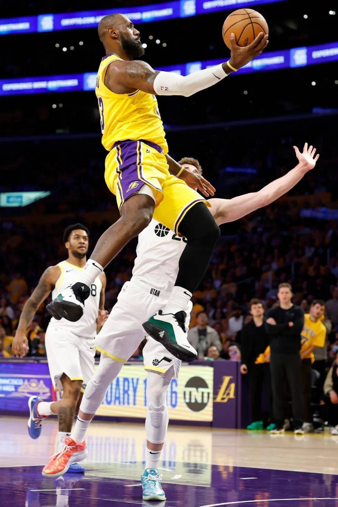 壹号-关于东契奇新星突破纪录表现惊艳，塞尔维亚队未来可期！的信息