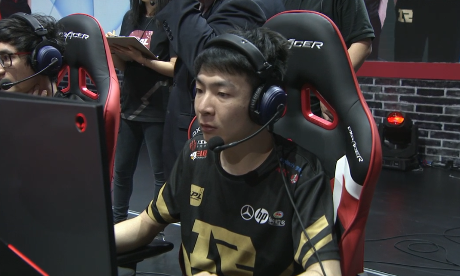 壹号娱乐-Karsa迎来十五赛季高光表现，西班牙队球迷沸腾！的简单介绍