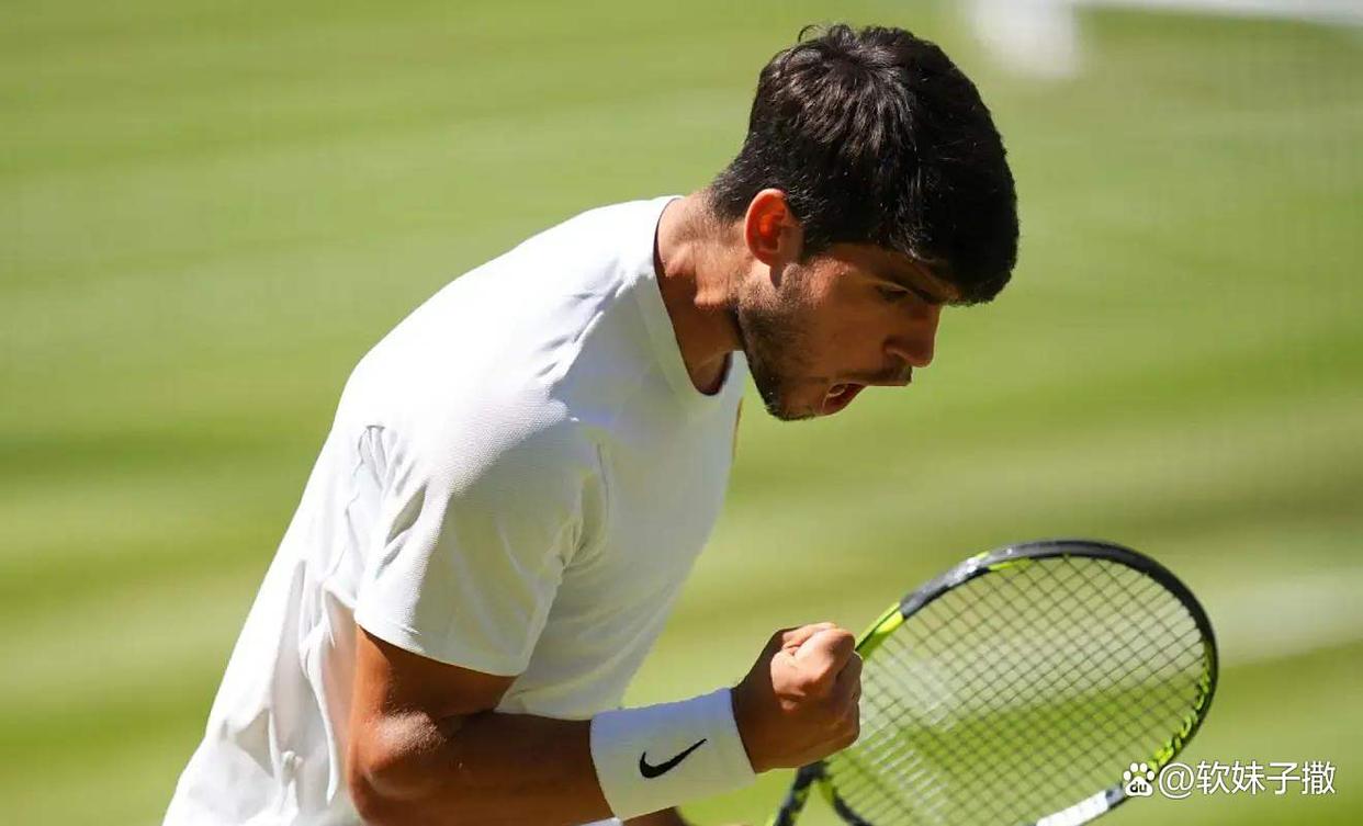 - 纳达尔十连冠 